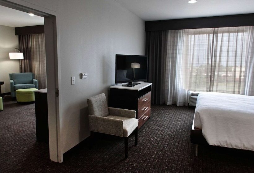 Номер Стандарт Адаптированный для Инвалидов, Hilton Garden Inn Victoria