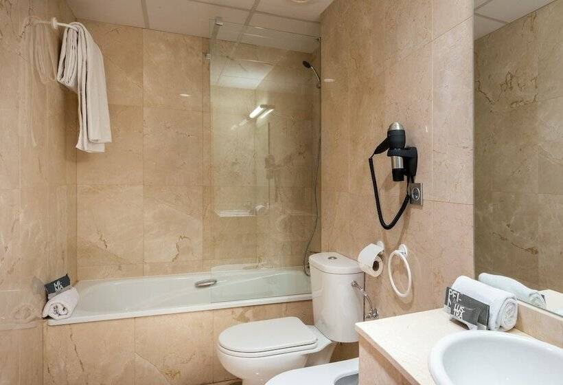 جناح جونيور, Madrid Airport Suites, Affiliated By Meliá
