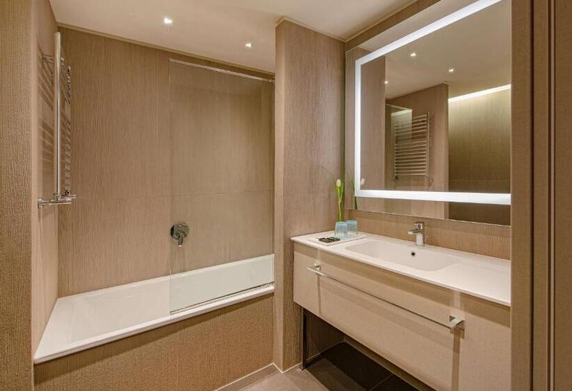 غرفة قياسية سرير كينج, Hyatt Centric Murano Venice
