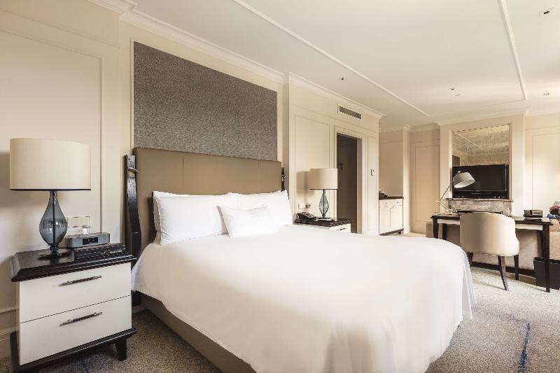 Junior Suite King Bed, Waldorf Astoria Amsterdam