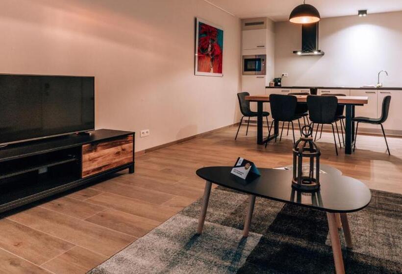 Апартаменты 1 Спальня с Балконом, Appartementen By Wp Hotels