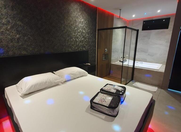 스탠다드 룸 킹사이즈 침대, Desejo Motel