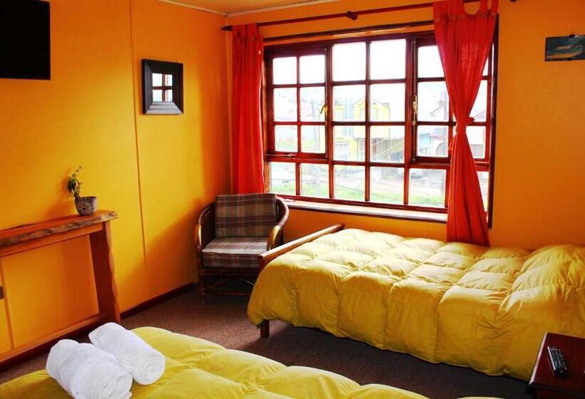 1 Sovrums Hus, Hostal Torre De Babel