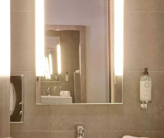 Номер Executive, Best Western Plus Paris Velizy