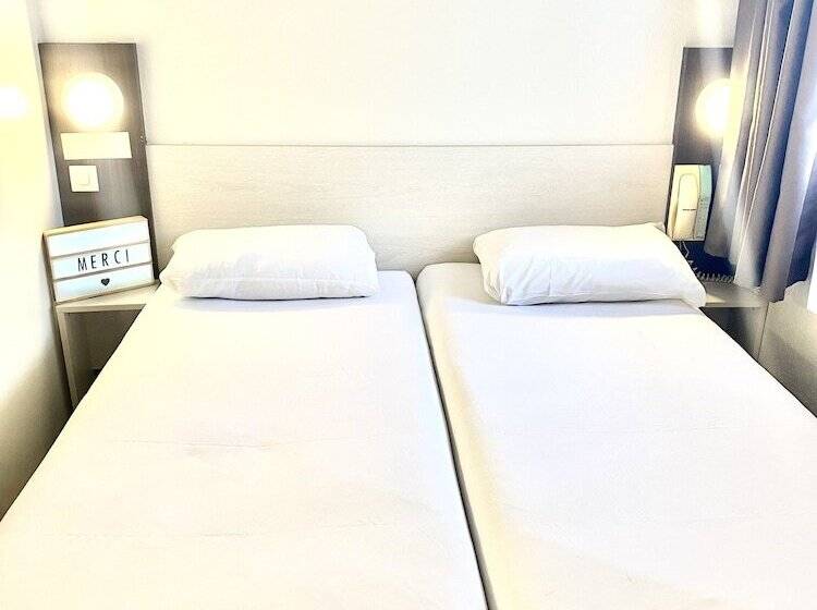 Номер Стандарт, Brit Hotel Lyon Nord Dardilly