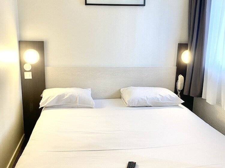 Номер Стандарт, Brit Hotel Lyon Nord Dardilly