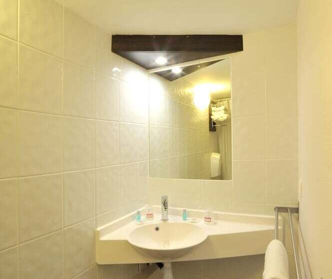 스탠다드 룸, Brit Hotel Lyon Nord Dardilly