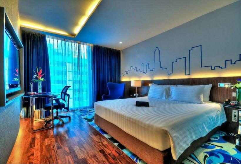 Номер Deluxe, Galleria Sukhumvit 10 Bangkok By Compass Hospitality