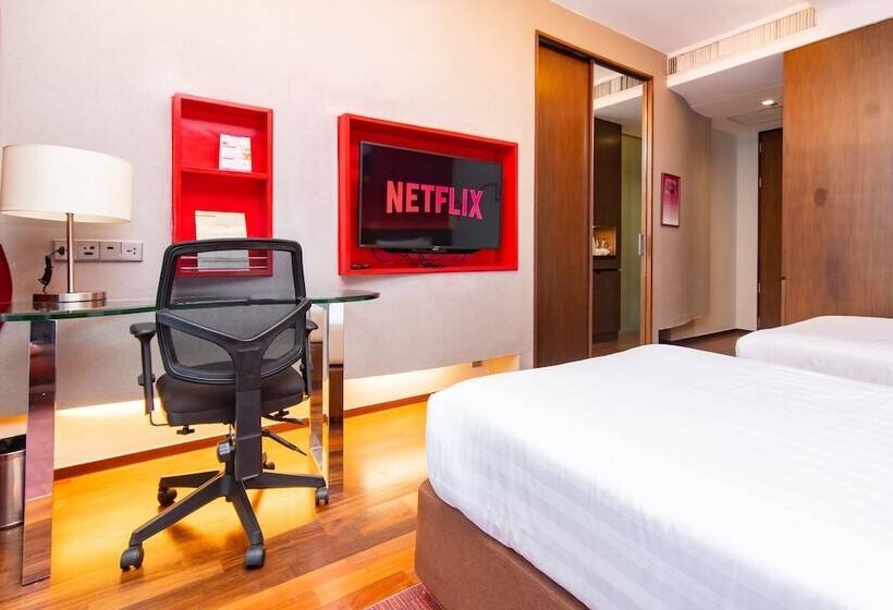 Номер Deluxe, Galleria Sukhumvit 10 Bangkok By Compass Hospitality
