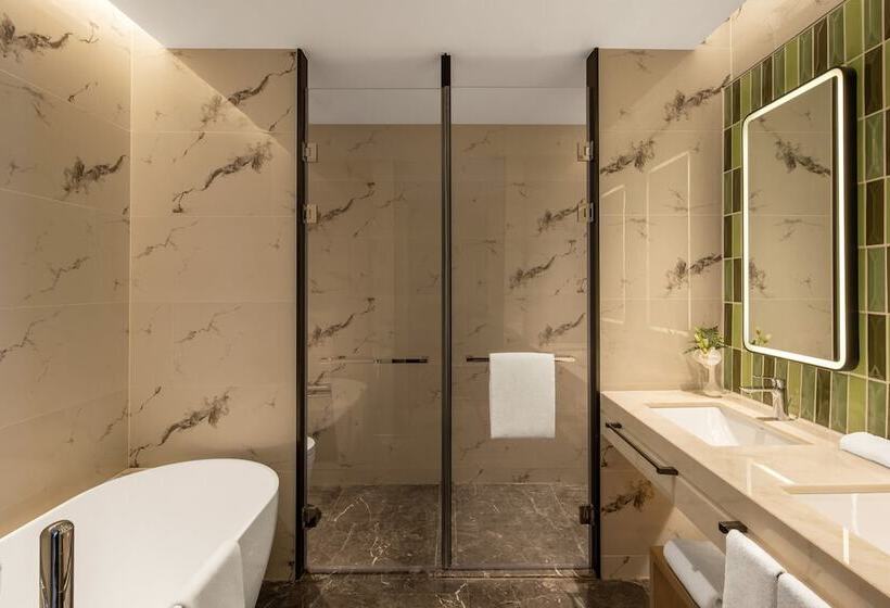 Люкс, Holiday Inn Express Qingdao Jinshui, An Ihg