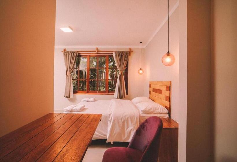 디럭스 룸, Kantu Garden Lodge
