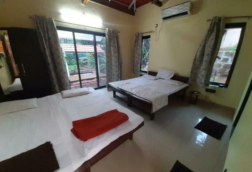 Номер Стандарт, Triskelion   Bed And Breakfast, Family Home Stay By Joshi Brothers