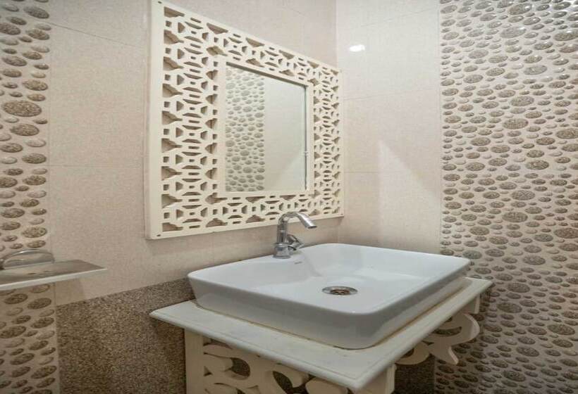豪华房间, Lillywoods Zac Beach Resort, Calangute