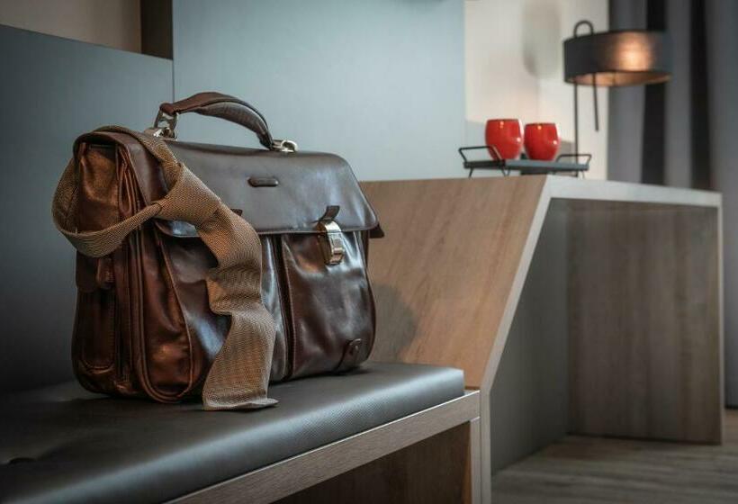 수피리어 룸, Loginn Hotel Stuttgart Zuffenhausen