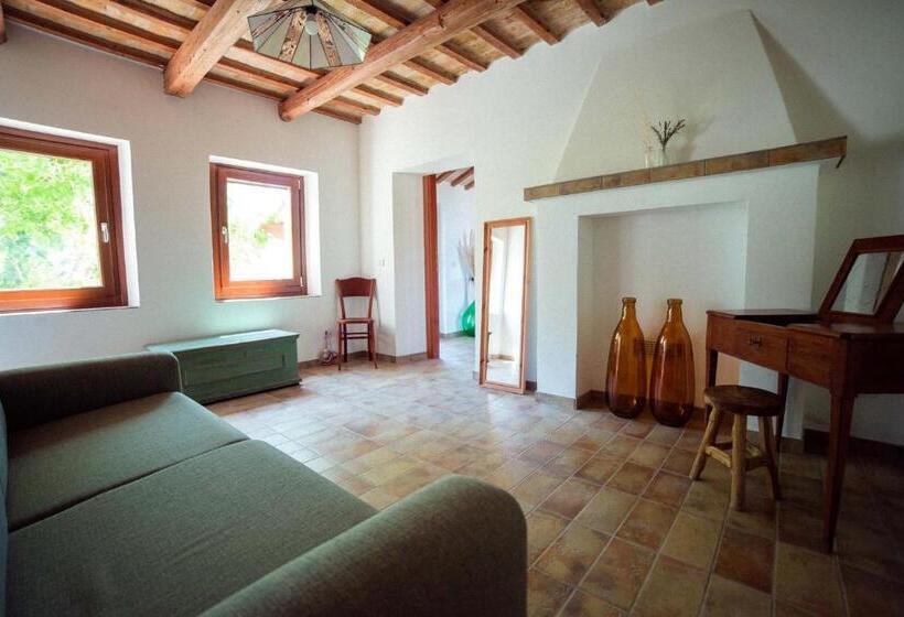 Дом 4 Спальни, Al Poggio Dei 4 Borghi