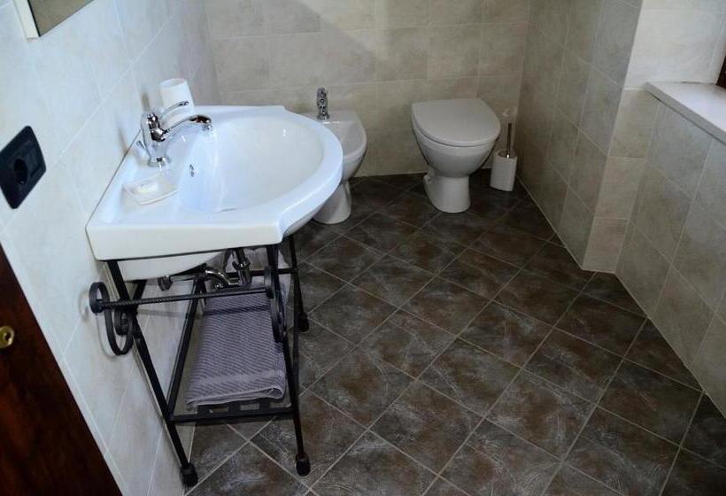 Дом 1 Спальня, La Collina Dei Franchi