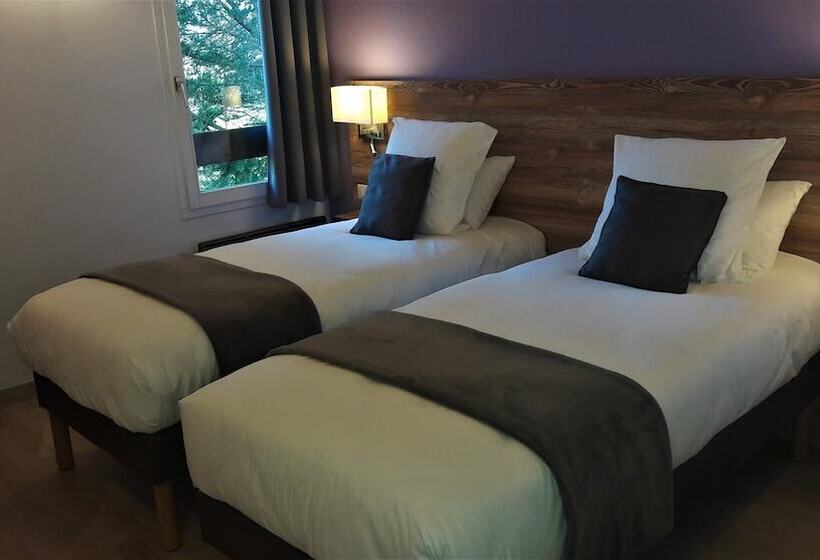 Номер Стандарт, Brit Hotel Confort Pau Lons