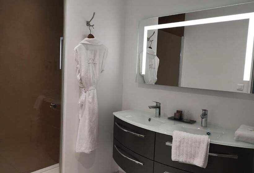 수피리어 룸, Hôtel Restaurants & Spa Perier Du Bignon