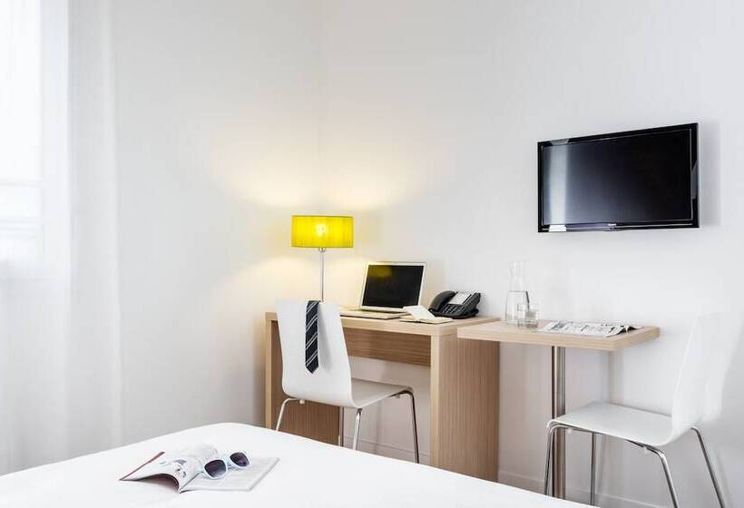 Студия Стандарт Двуспальная Кровать, Aparthotel Adagio Access Paris Clichy
