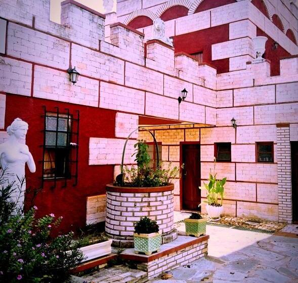 Номер Стандарт Трехместный, Pousada Al Castello Di Giulietta E Romeo