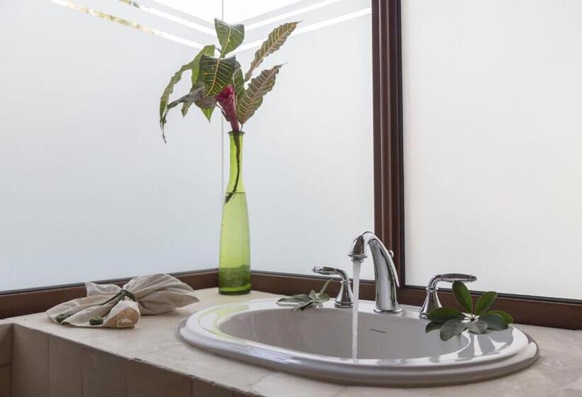 سوئیت مستر, Bolontiku Boutique Hotel & Spa