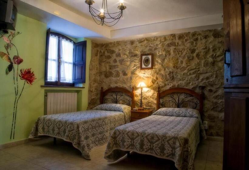 Номер Стандарт, Trisileja En Puente Romano