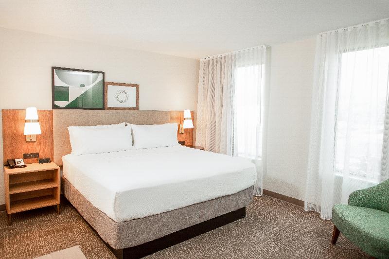 Люкс Адаптированный для Инвалидов, Staybridge Suites   San Bernardino   Loma Linda