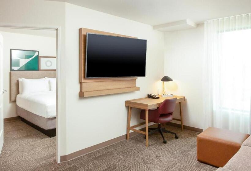 Люкс 2 Спальни, Staybridge Suites   San Bernardino   Loma Linda