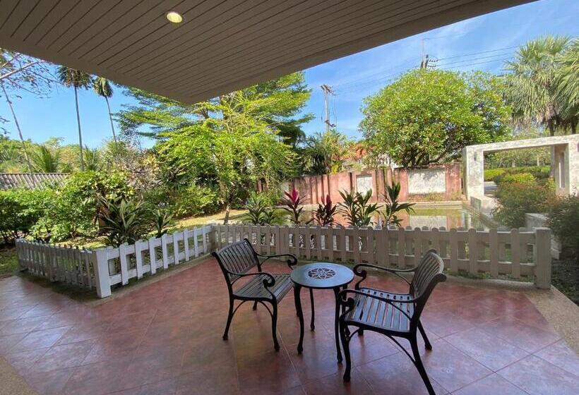 سوییت, Thara Cholapruek Resort   Sha Extra Plus