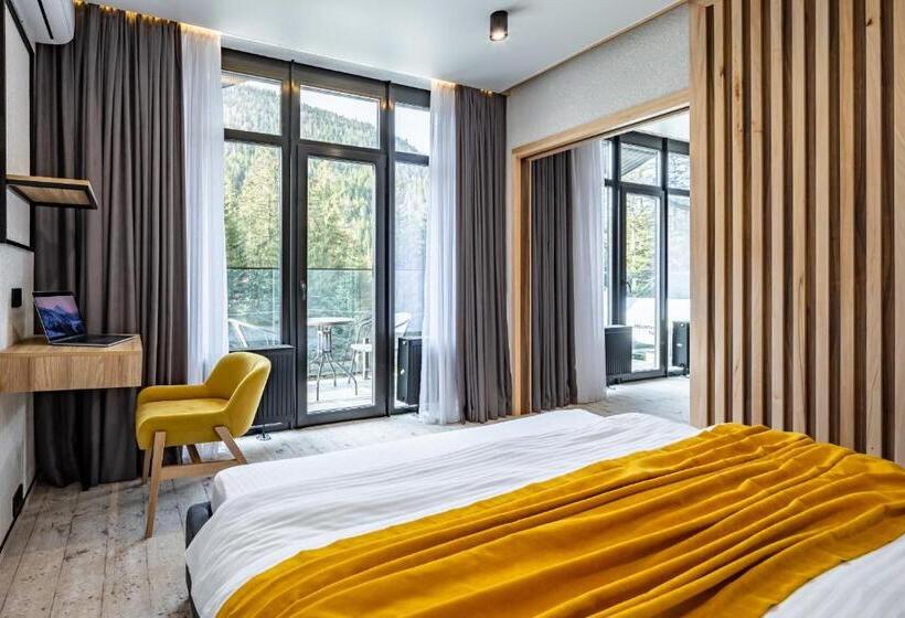 Апартаменты 1 Спальня с Видом, Wood Hotel Resort & Spa