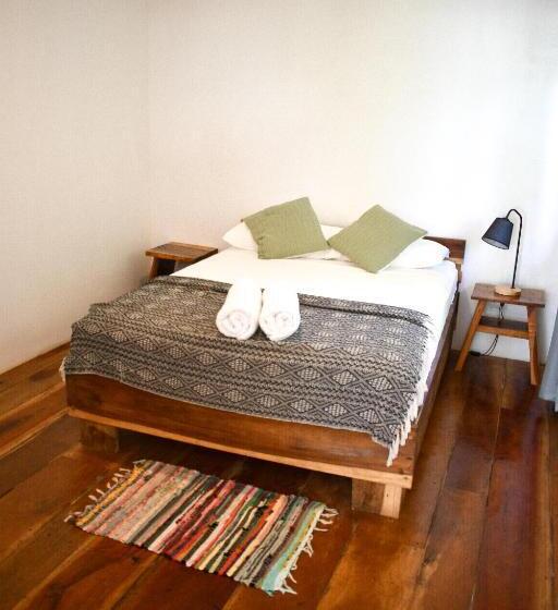 Standard room with outdoor bath, Cuatro Vientos Lodge & Apartments