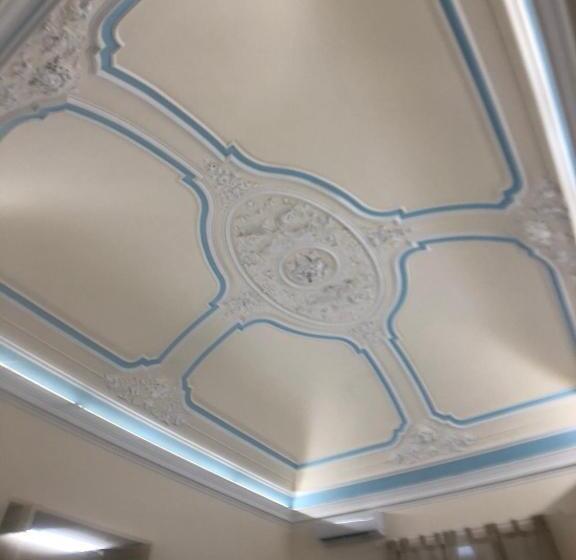سوییت جونیور, Catania Sun & Sea