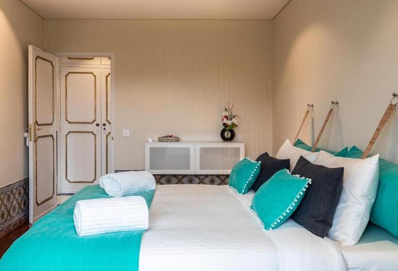 Quarto Estandar, Lx Art Flats | Flat Two
