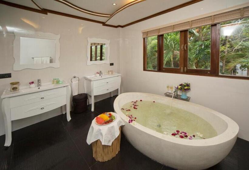 침실 4개 빌라, Paradise Island Estate