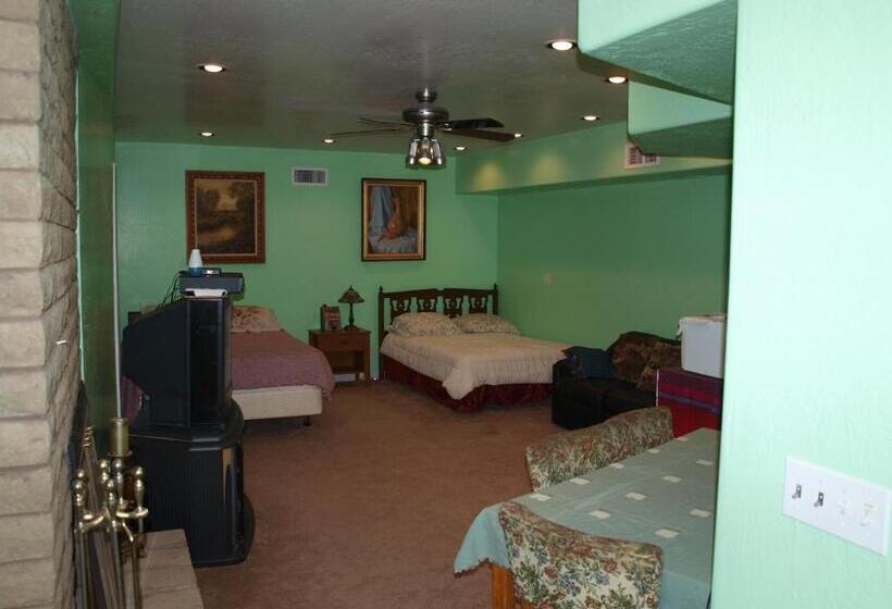 Family Suite, Chisolm Trail Villa