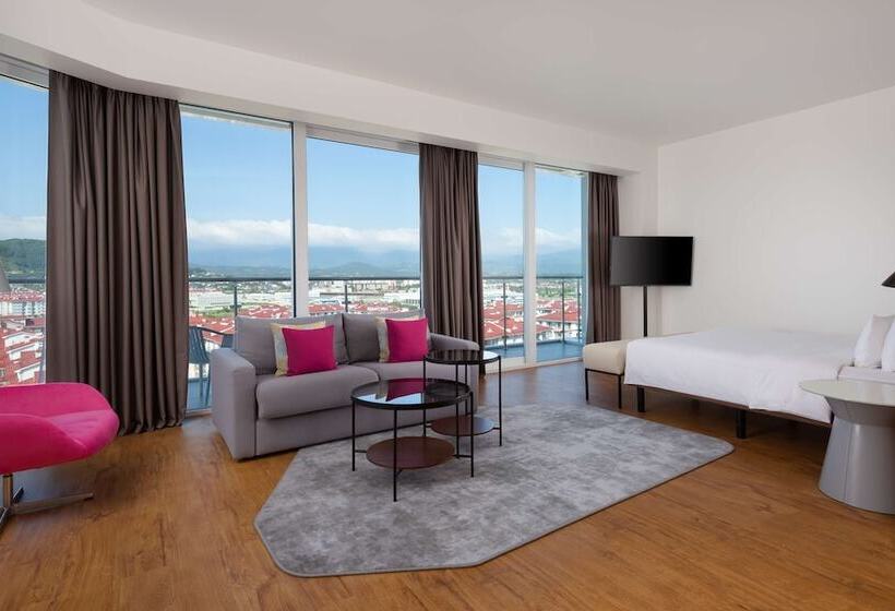 山の見えるジュニアスイート, Radisson Collection Paradise Resort And Spa, Sochi