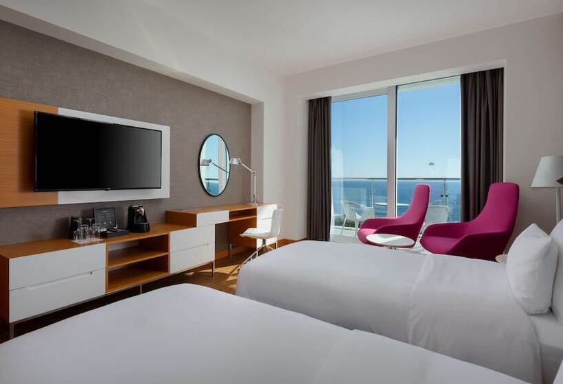 Номер Superior Вид на Море, Radisson Collection Paradise Resort And Spa, Sochi