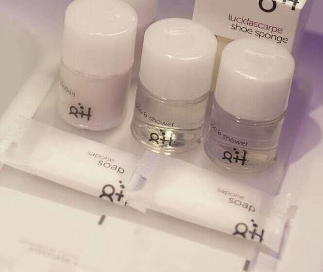 小型套房, 8piu