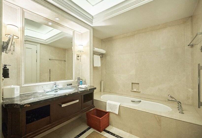 Номер Superior Вид на Море, Grand Hotel Haikou