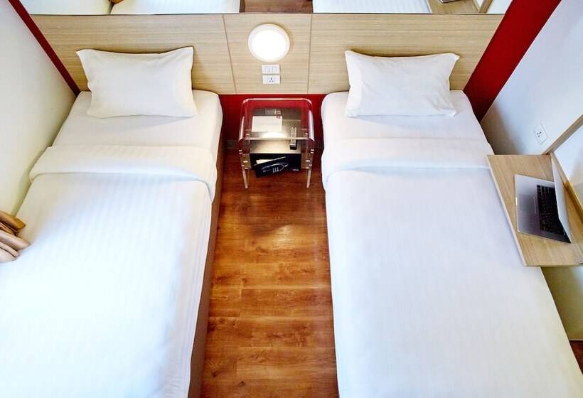 스탠다드 룸, Red Planet Quezon City Timog
