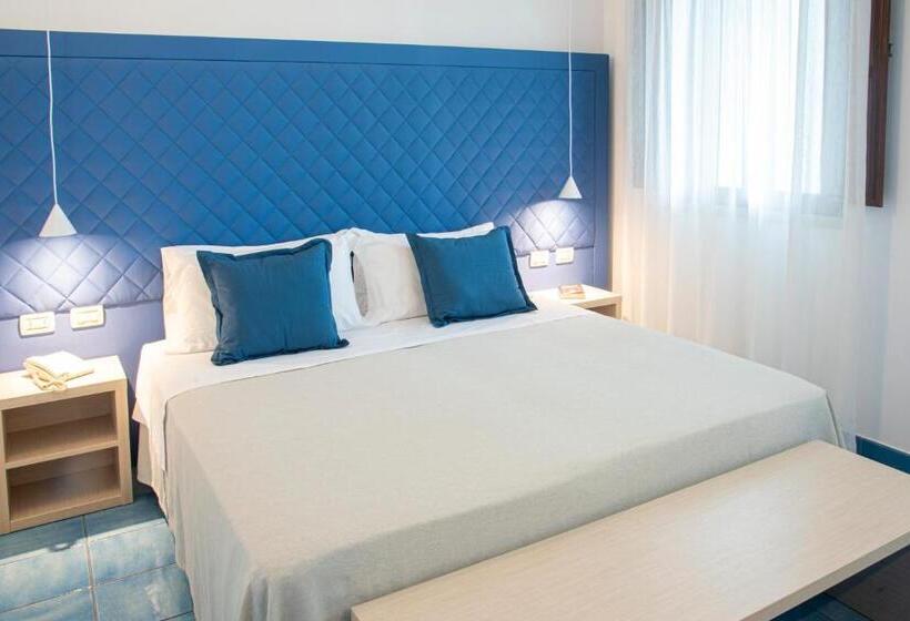 Deluxe Quadruple Room, Pietrablu Resort & Spa, Cdshotels