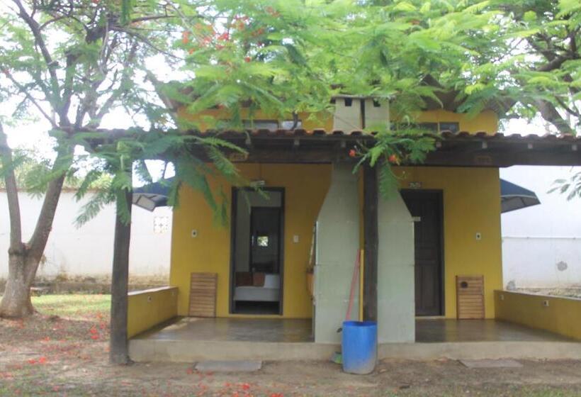 샬레, Pousada E Camping Carrion