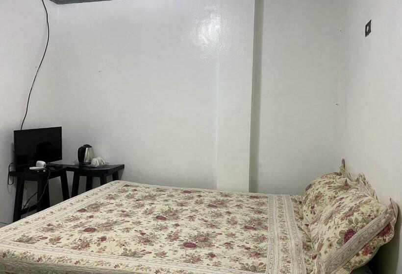 标准间, Sn David Apartelle