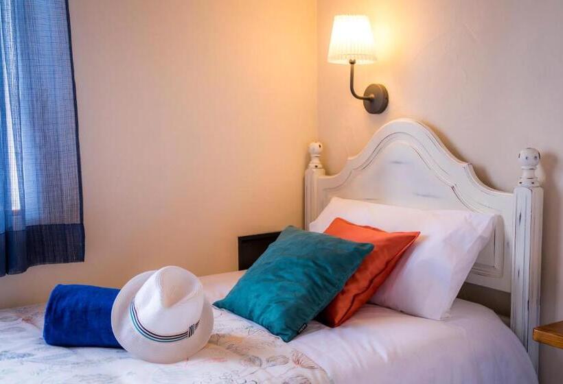 اتاق استاندارد با سرویس بهداشتی مشترک, Casinha D Avó Guesthouse