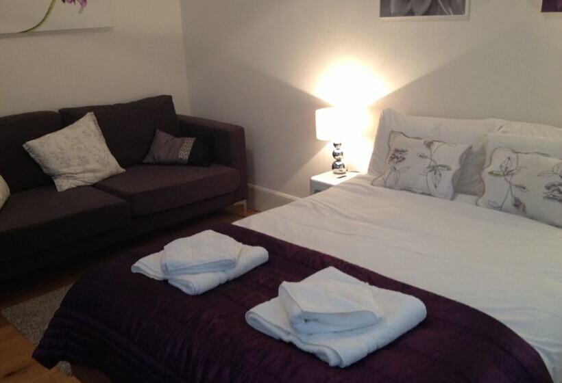 Студия Стандарт, Destiny Scotland   St Andrew Square Apartments