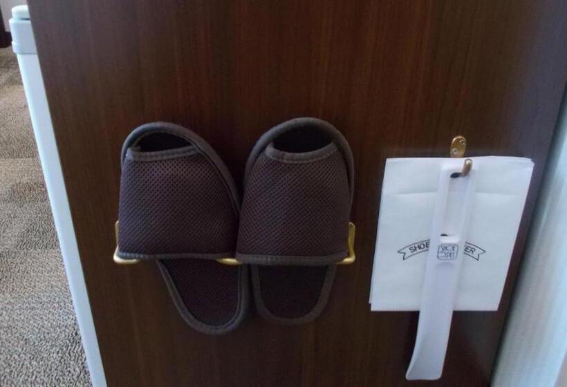 Номер Стандарт, Toyoko Inn Tsukuba Express Yashioeki Kitaguchi