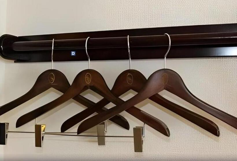 Семейный Номер, Toyoko Inn Tsukuba Express Yashioeki Kitaguchi