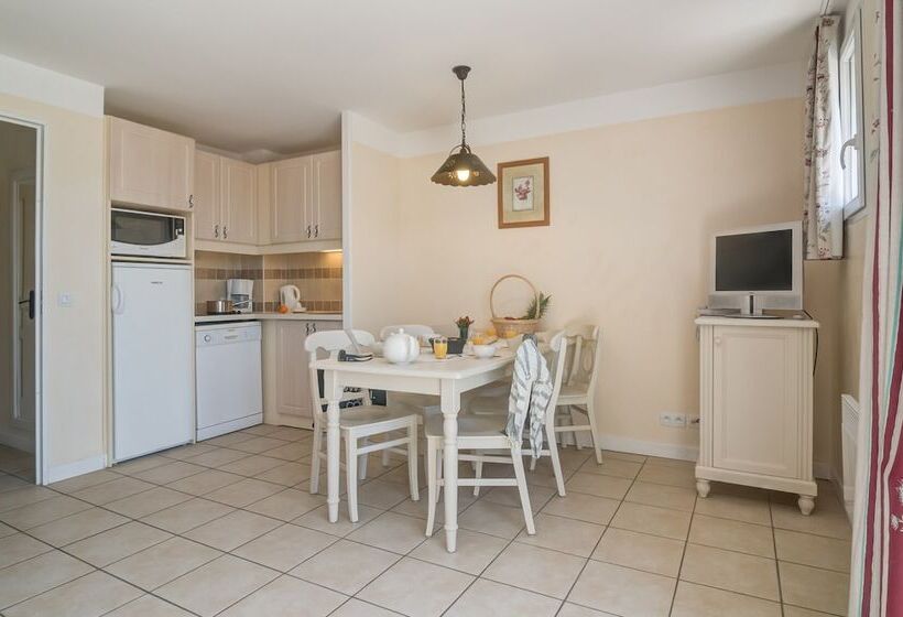 בית, 2 חדרי שינה, Village Pierre & Vacances Le Rouret