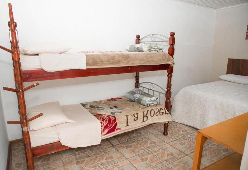Quarto Deluxe, Pousada Fm Premium   Vila Capivari