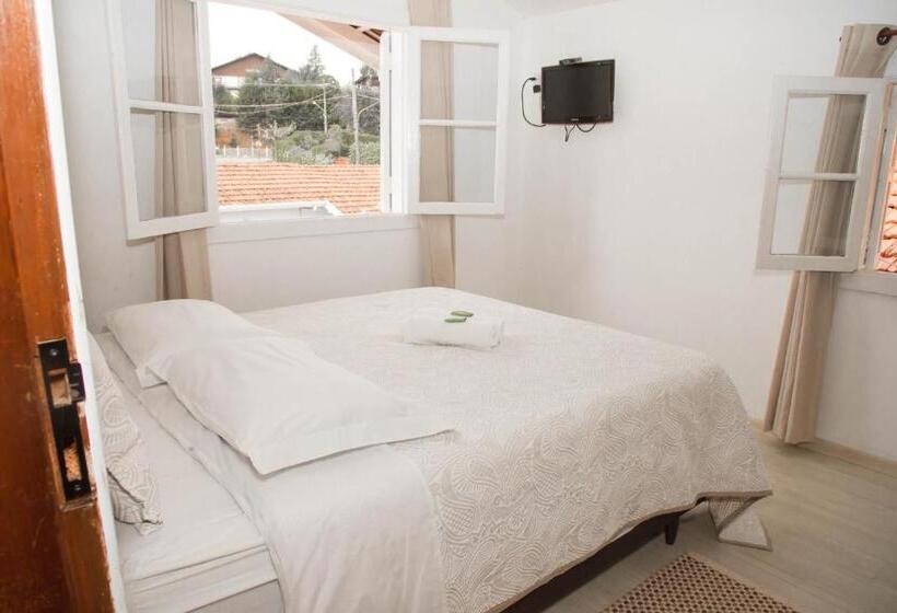 Quarto Standard Banheira Exterior, Pousada Fm Premium   Vila Capivari